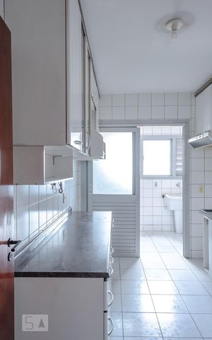 Apartamento à venda com 100m², 3 quartos e 2 vagasCozinha
