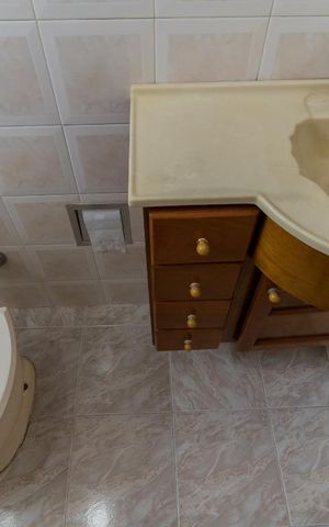Casa à venda com 125m², 3 quartos e 2 vagas Casa à venda com 125m², 3 quartos e 2 vagasDetalhe banheiro