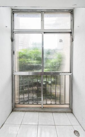 Apartamento para alugar com 63m², 1 quarto e sem vaga Apartamento para alugar com 63m², 1 quarto e sem vagaQuarto - Varanda