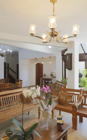Casa à venda com 490m², 3 quartos e 6 vagasSala