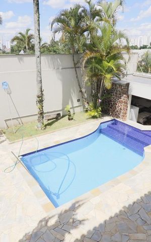 Casa à venda com 490m², 3 quartos e 6 vagasVista Suíte 2