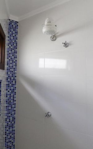 Casa à venda com 490m², 3 quartos e 6 vagasBanheiro piscina
