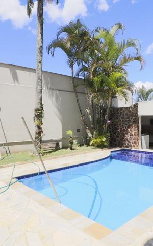 Casa à venda com 490m², 3 quartos e 6 vagasPiscina