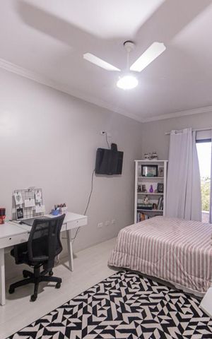 Casa à venda com 357m², 4 quartos e 4 vagasQuarto 3