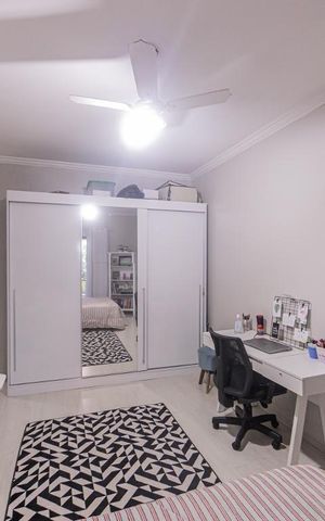 Casa à venda com 357m², 4 quartos e 4 vagasQuarto 3