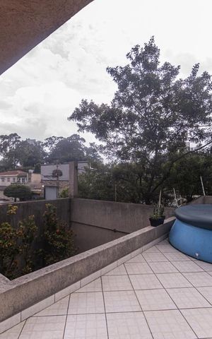Casa à venda com 357m², 4 quartos e 4 vagasVaranda Quarto 4