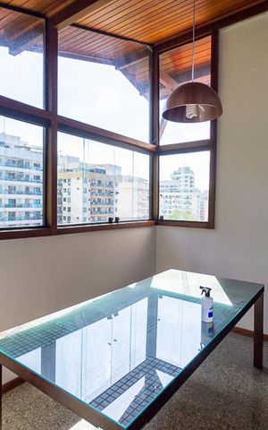 Casa para alugar com 200m², 5 quartos e 2 vagas Casa para alugar com 200m², 5 quartos e 2 vagasSala