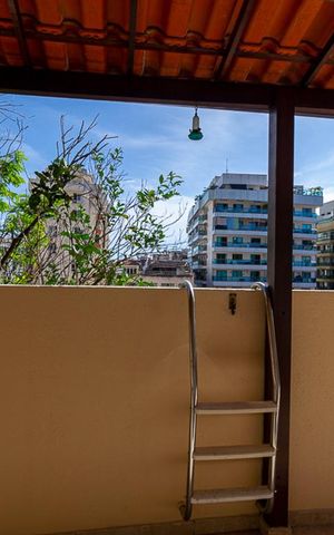 Casa para alugar com 200m², 5 quartos e 2 vagas Casa para alugar com 200m², 5 quartos e 2 vagasVista da Suite 2