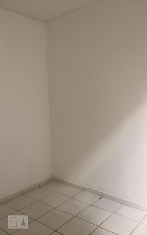 Casa à venda com 90m², 2 quartos e sem vagaQuarto 2