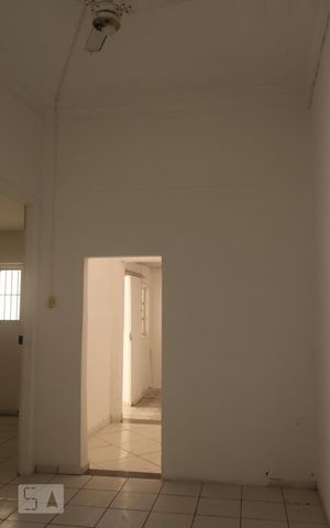 Casa à venda com 90m², 2 quartos e sem vagaSala