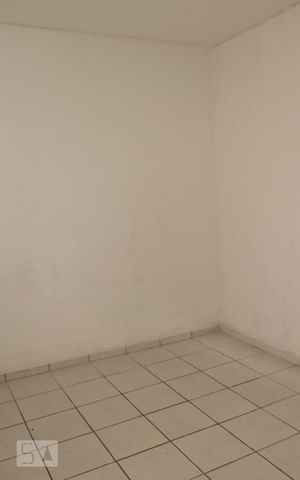 Casa à venda com 90m², 2 quartos e sem vagaQuarto 2