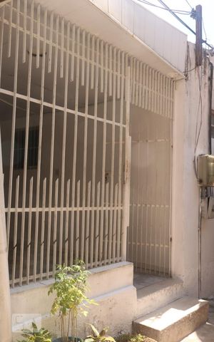 Casa à venda com 90m², 2 quartos e sem vagaFachada