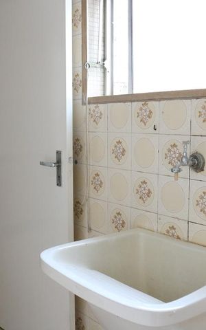 Apartamento à venda com 78m², 2 quartos e 1 vagaÁrea de Serviço