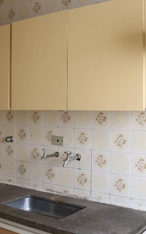 Apartamento à venda com 78m², 2 quartos e 1 vagaCozinha