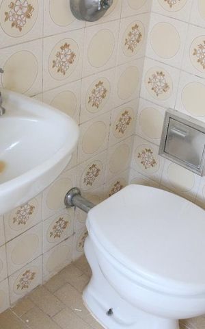 Apartamento à venda com 78m², 2 quartos e 1 vagaBanheiro de Serviço