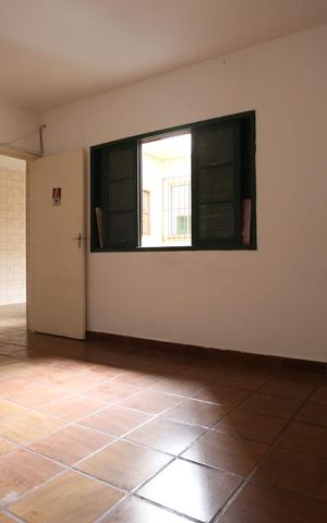 Casa à venda com 144m², 5 quartos e 1 vagaSuíte