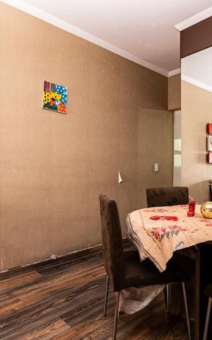 Casa para alugar com 160m², 3 quartos e 2 vagas Casa para alugar com 160m², 3 quartos e 2 vagasSala