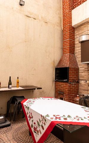 Casa para alugar com 160m², 3 quartos e 2 vagas Casa para alugar com 160m², 3 quartos e 2 vagasChurrasqueira
