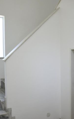 Casa à venda com 650m², 4 quartos e 4 vagasEscada 