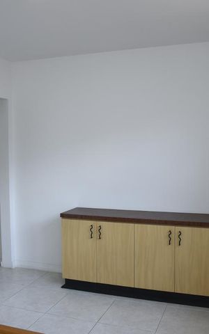Casa à venda com 650m², 4 quartos e 4 vagasQuarto 3 - Suíte