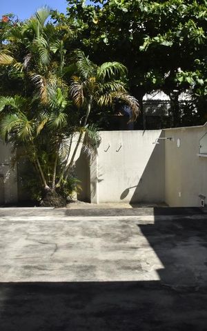 Casa à venda com 650m², 4 quartos e 4 vagasÁrea Externa