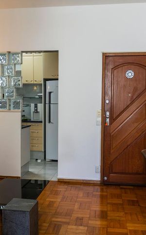 Apartamento à venda com 77m², 2 quartos e sem vaga Apartamento à venda com 77m², 2 quartos e sem vagaSala