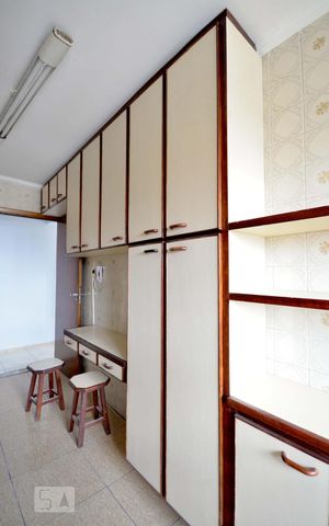 Apartamento à venda com 70m², 3 quartos e 1 vaga Apartamento à venda com 70m², 3 quartos e 1 vagaCozinha