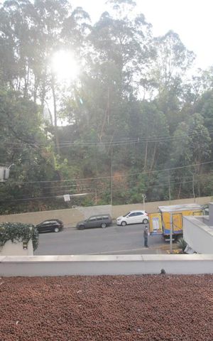 Apartamento à venda com 80m², 2 quartos e 1 vagaVista da suíte 2
