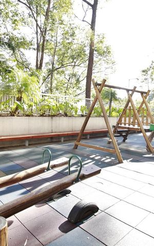 Apartamento à venda com 80m², 2 quartos e 1 vagaÁrea Comum - Playground