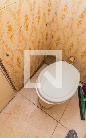 Casa à venda com 78m², 2 quartos e 1 vaga Casa à venda com 78m², 2 quartos e 1 vagaBanheiro 2