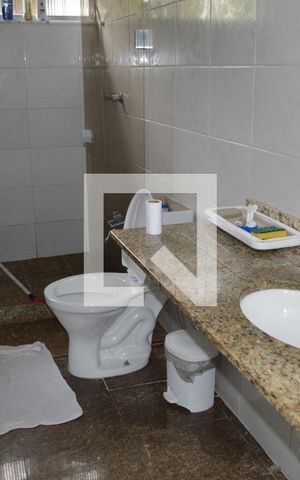 Casa para alugar com 650m², 6 quartos e 6 vagasBanheiro da suíte 2