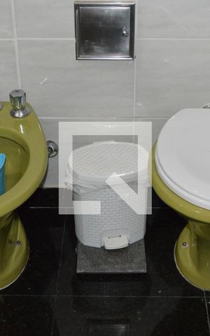 Casa para alugar com 650m², 6 quartos e 6 vagasBanheiro a suíte 1
