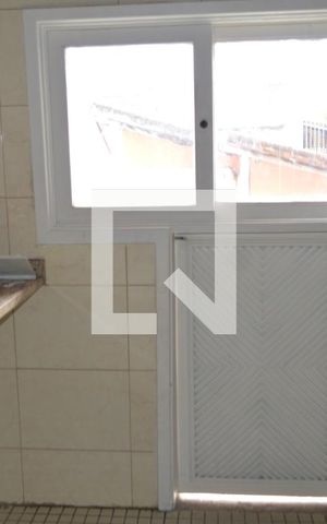 Casa para alugar com 650m², 6 quartos e 6 vagasSegundo andar - Cozinha