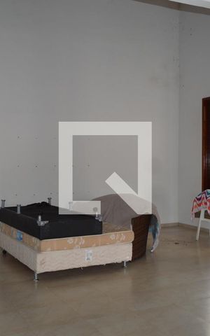 Casa para alugar com 650m², 6 quartos e 6 vagasSegundo andar - Sala