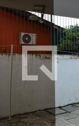 Casa para alugar com 650m², 6 quartos e 6 vagasCorredor