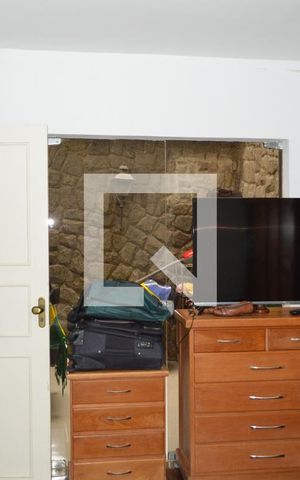 Casa para alugar com 650m², 6 quartos e 6 vagasSuíte 1