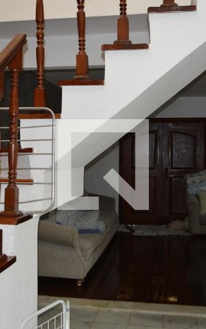 Casa para alugar com 650m², 6 quartos e 6 vagasSala
