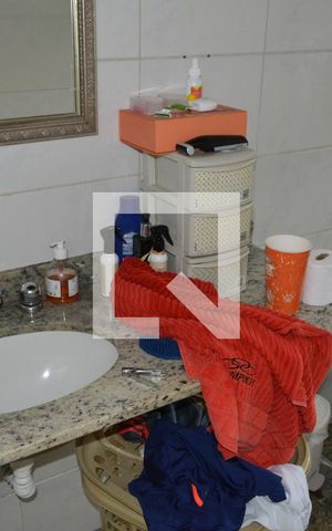 Casa para alugar com 650m², 6 quartos e 6 vagasBanheiro da suíte 4