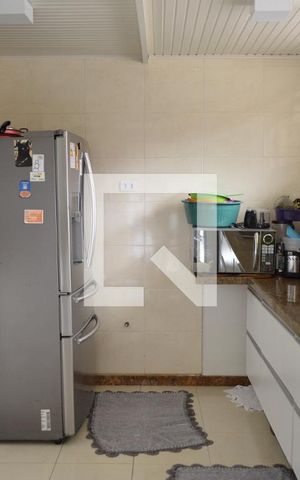 Casa para alugar com 650m², 6 quartos e 6 vagasCozinha