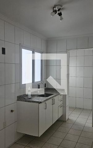 Apartamento à venda com 80m², 3 quartos e 2 vagasCozinha