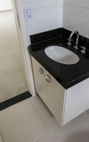 Apartamento para alugar com 64m², 2 quartos e sem vagaBanheiro social