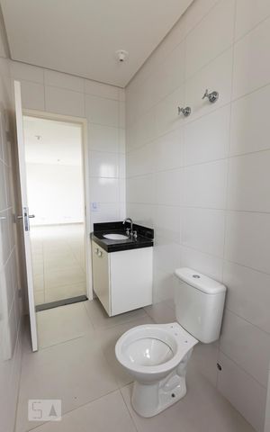Apartamento para alugar com 64m², 2 quartos e sem vagaBanheiro social