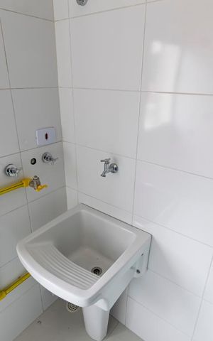 Apartamento para alugar com 64m², 2 quartos e sem vagaÁrea de serviço