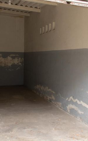 Casa à venda com 120m², 2 quartos e 3 vagas Casa à venda com 120m², 2 quartos e 3 vagasGaragem 1