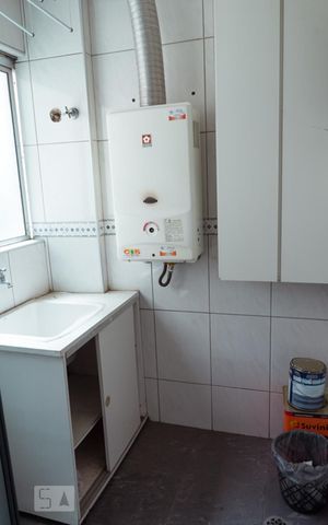 Apartamento à venda com 75m², 3 quartos e 2 vagas Apartamento à venda com 75m², 3 quartos e 2 vagasÁrea de serviço