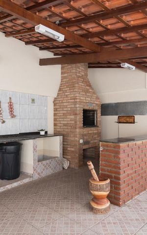 Apartamento à venda com 65m², 2 quartos e 1 vagaChurrasqueira