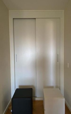 Apartamento à venda com 85m², 2 quartos e 2 vagas Apartamento à venda com 85m², 2 quartos e 2 vagasCloset