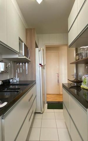 Apartamento à venda com 85m², 2 quartos e 2 vagas Apartamento à venda com 85m², 2 quartos e 2 vagasCozinha