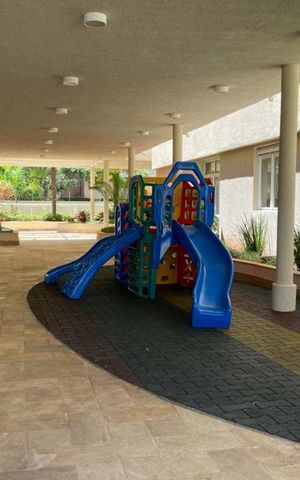 Apartamento à venda com 85m², 2 quartos e 2 vagas Apartamento à venda com 85m², 2 quartos e 2 vagasÁrea Comum - Playground