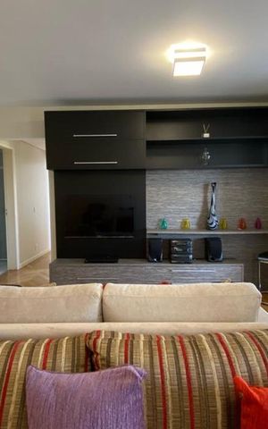 Apartamento à venda com 85m², 2 quartos e 2 vagas Apartamento à venda com 85m², 2 quartos e 2 vagasSala